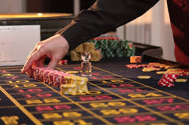 Онлайн казино Casino Aurora